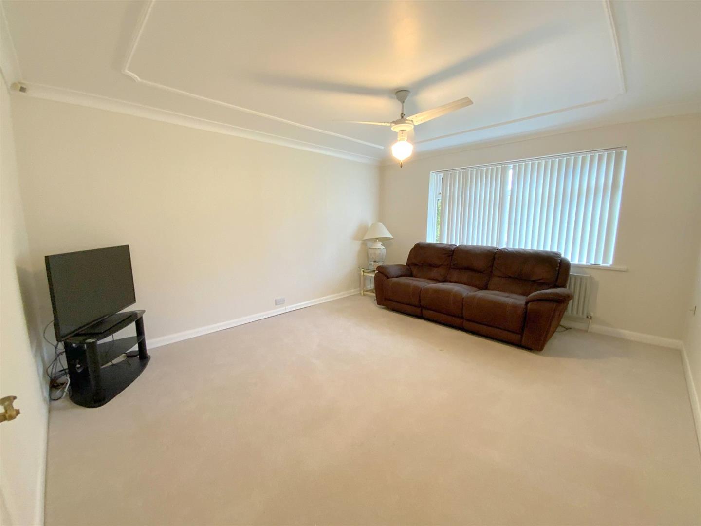 Louth Road, HoltonLeClay, Grimsby Argyle Estate Agents